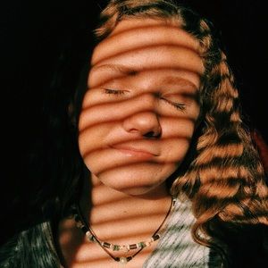 Meet your Posher, Allie